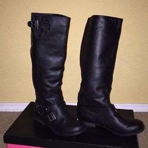 Charlotte Russe boots in really good conditions